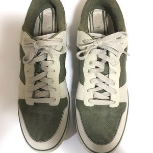 Old School Nike Sneakers size 12